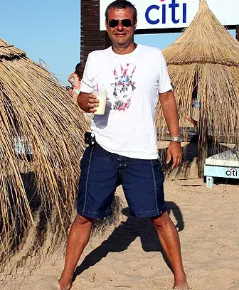 Ari Paluch se relajó en el Parador Citi Montoya.
