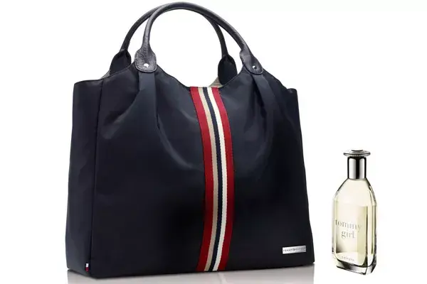 Tommy Girl Spray 100 ml   cartera Tommy Hilfiger: $ 390