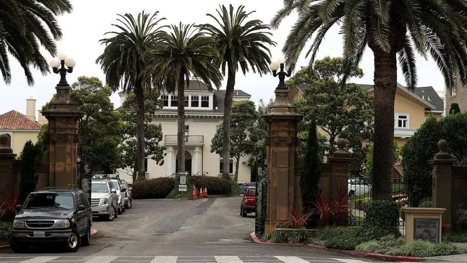 La entrada a Presidio Terrace