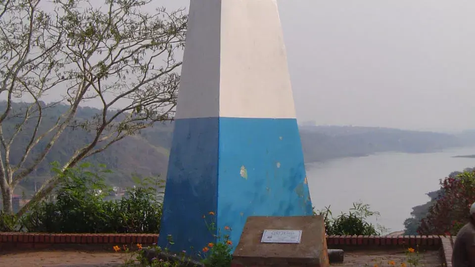Hito Tres Fronteras