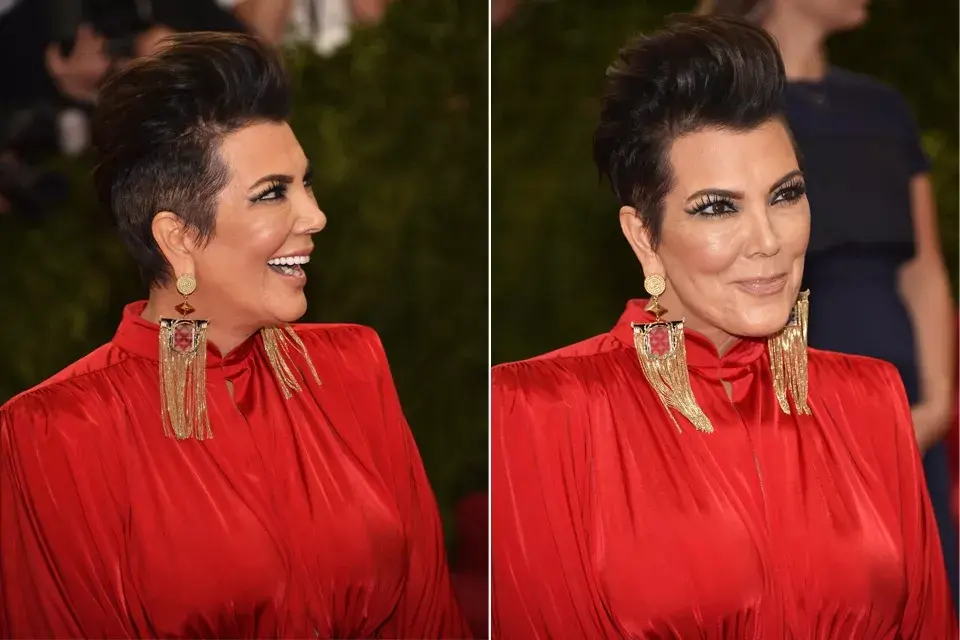 Kris Jenner llevó su pelo con un jopo y eligió unos pendientes gigantes para dar marco a su cara. Lástima que quedarían mucho mejor con un escote más abierto, Kris