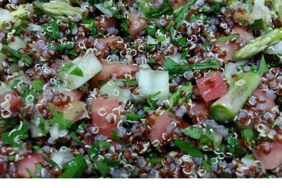 Tabule de trigo (con algo de quinoa)
