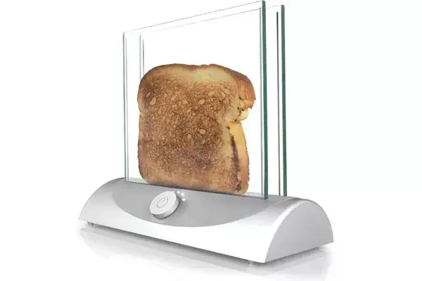 Una tostadora transparente para ver cómo se tuestan las tostadas. ¡A ver si así no se nos queman!