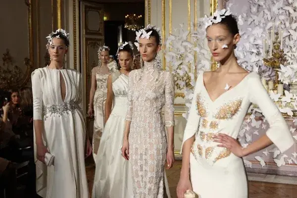 Una colección con una clara inspiración grecoromana