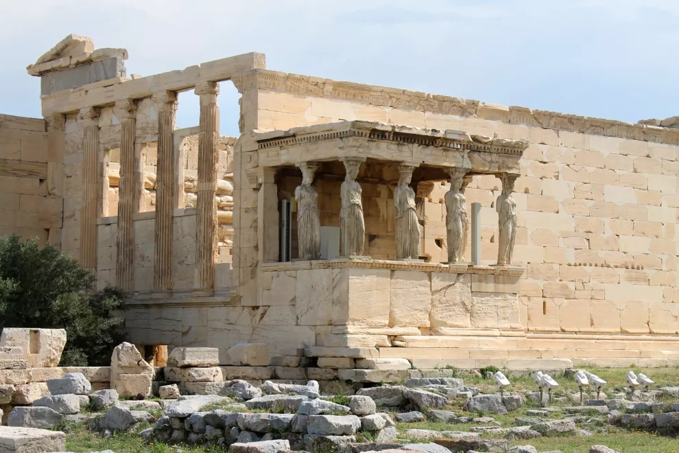 Las famosas Cariátides del Erecteón, uno de los templos de la Acrópolis. 
