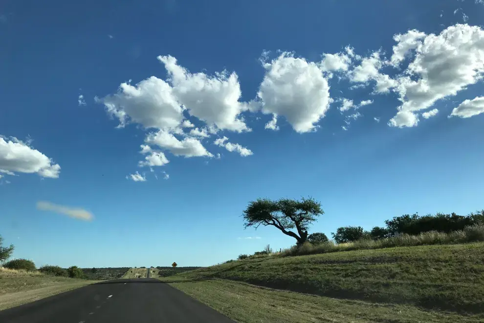 Una zona especialmente árida y una ruta recta, pero difícil, en La Pampa