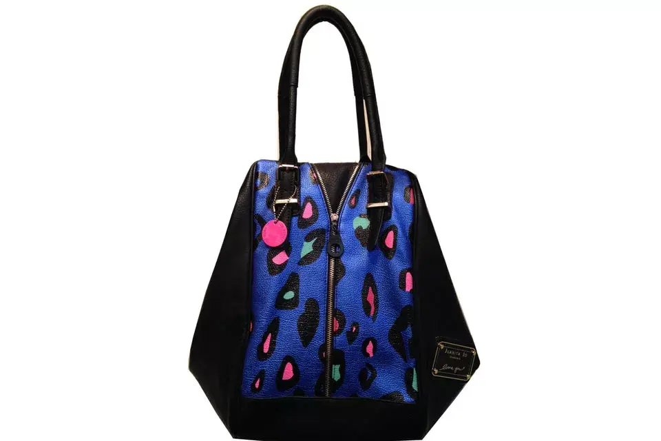 Cartera (Juanita Jo, $2200)