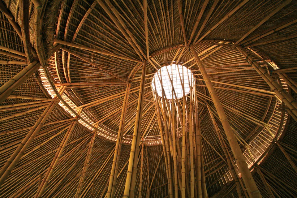 Casa hecha con cañas de bambú