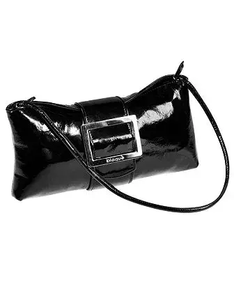 Sobre de cuero charol (Blaqué, $175)