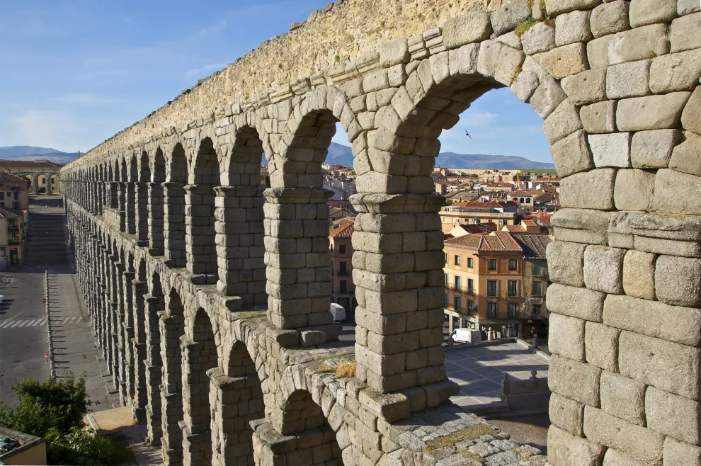 Segovia, una de las escapadas medievales que no te podés perder si vas a Madrid.
