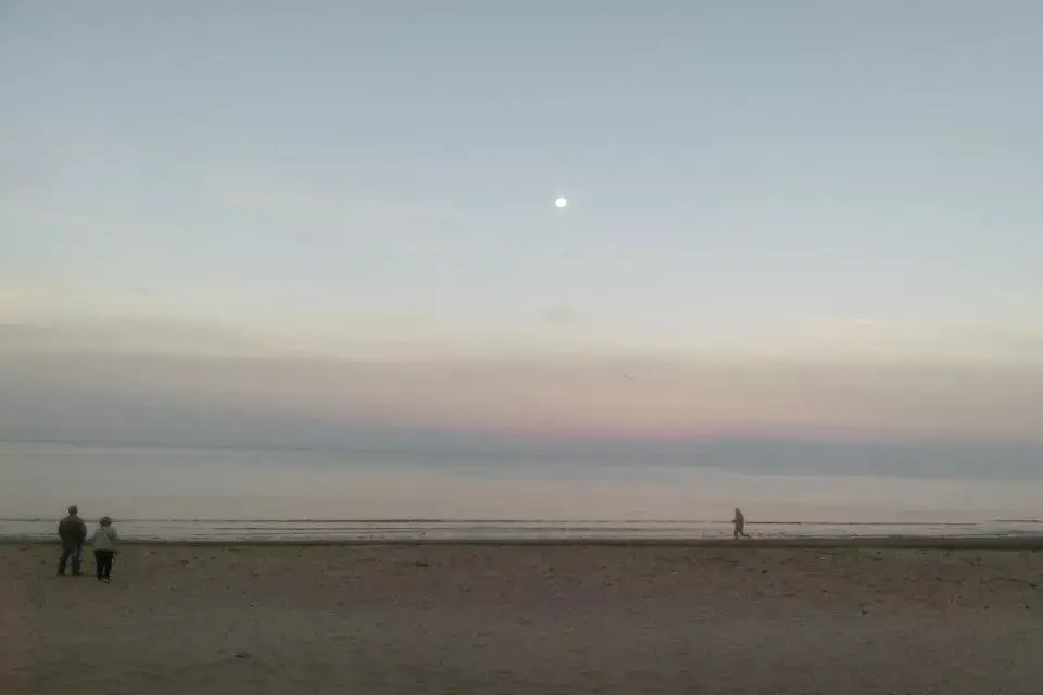 Luna de Madryn.