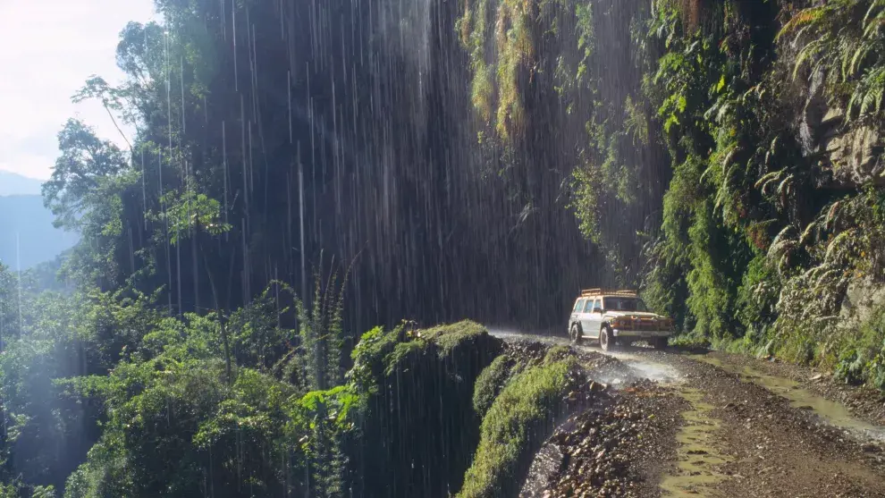La "ruta de la muerte", de La Paz a Coroico
