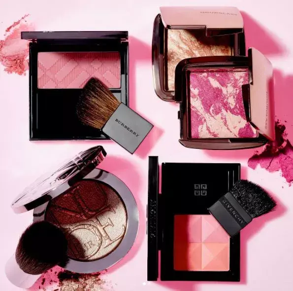 Las marcas de make up más reconocidas lo incluyen en sus paletas.