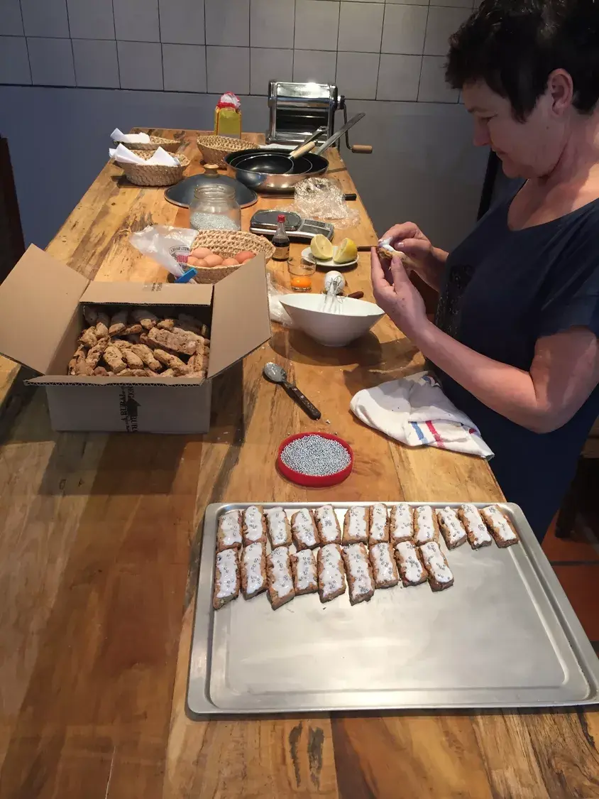 La madre con las manos en la masa