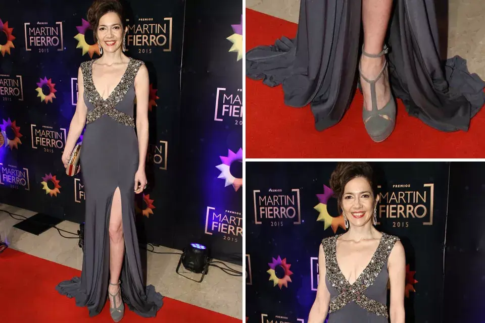 Cristina Pérez eligió un vestido en color gris plomo, con tajo medido, y escote y espalda bordada en pedrería