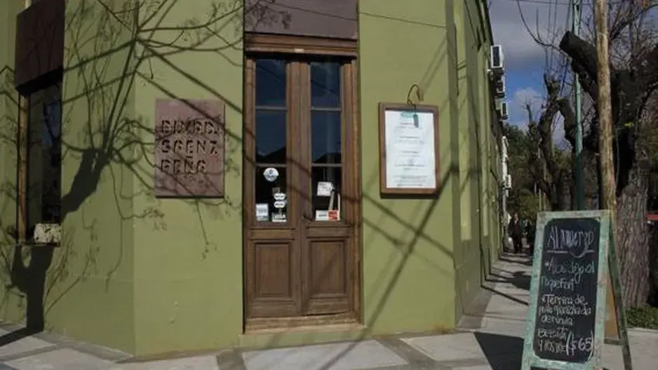 Cocina caserísima con productos de estación y un espacio en el que el arte y la decoración están a la venta son las claves que han hecho de Boulevard Sáenz Peña un preferido de Tigre