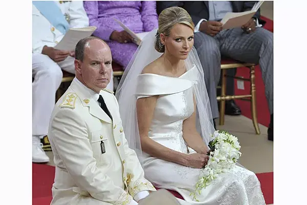 Charlene Wittstock lució impecable con su vestido de novia diseñado por Giorgio Armani