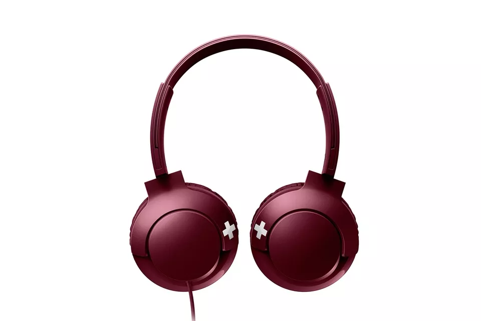 Auriculares Phillips BASS, Staples, $599