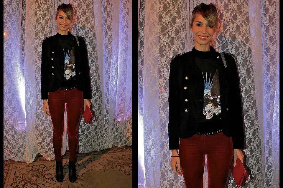 Lorena Ceriscioli, muy british, en la presentación de THEM. Leggings borgoña, remera rocker y blazer Sgt. Peppers para un look con mucha onda