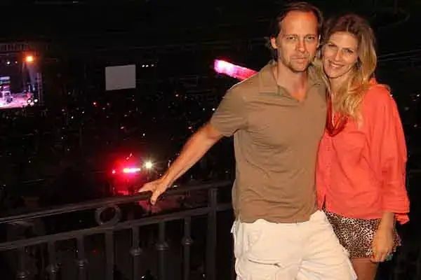 Matías Martin y Natalia Graziano no quisieron perderse la carrera Energizer Night Race en el Hipódromo de Palermo. ¡Una pareja muy canchera!