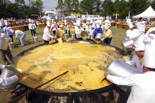 Omelette gigante de Pigüé