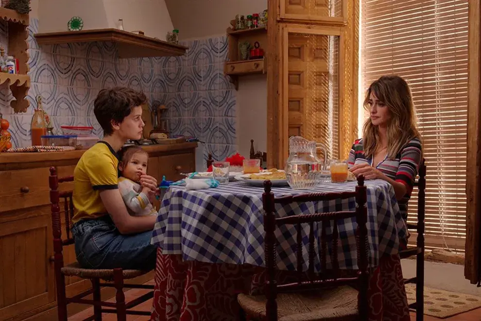 "Madres paralelas" de Pedro Almodóvar, con Penélope Cruz y Milena Smit