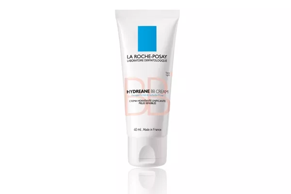 La Roche Posay Hydraeane BB cream ($169) es ideal para pieles sensibles, con agua termal de La Roche-Posay. Hidrata, unifica, ilumina, proteger y calma. Con SPF 20