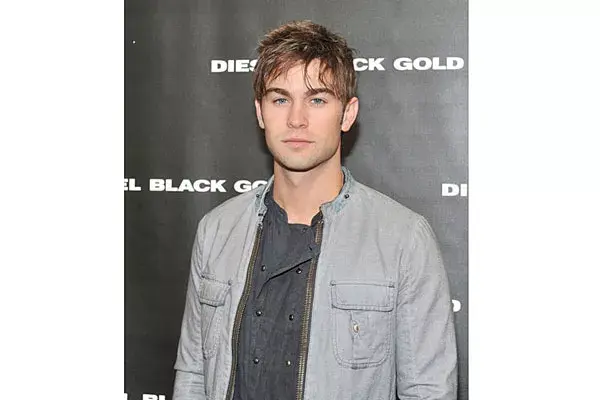 Chace Crawford: unas mechas rubias y voluminosas, perfectas para acompañar el color de sus ojos