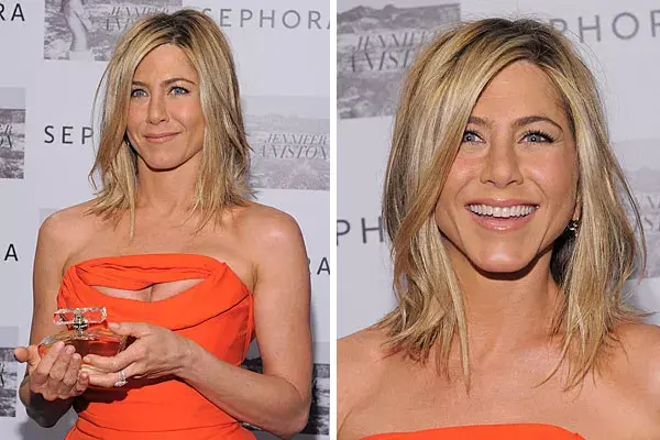 Jennifer Aniston, con el pelo por los hombros y para el costado