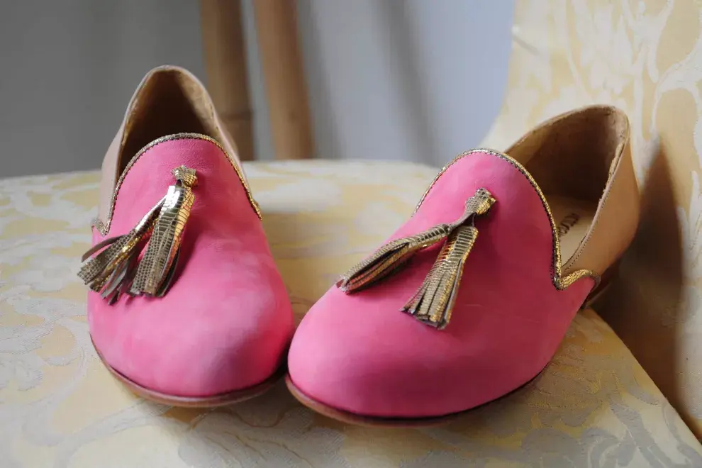 Mocasines fucsia, Victoria Hache