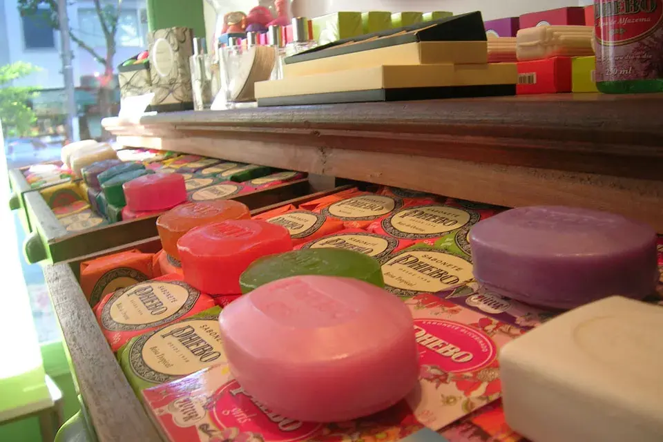 Es la farmacia más antigua de Brasil. Fundada en 1870