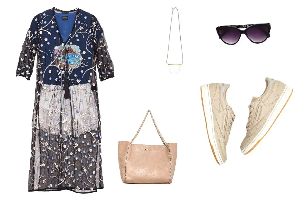 Túnica bordada, Kosiuko, $5400. Remera estampada, Zhoue, $550. Short, Yagmour, $799. Collar, Vitamina, $690. Anteojos, Fleur, $2200. Cartera, Hush Puppies, $1700. Zapatillas, Reebok, $1899