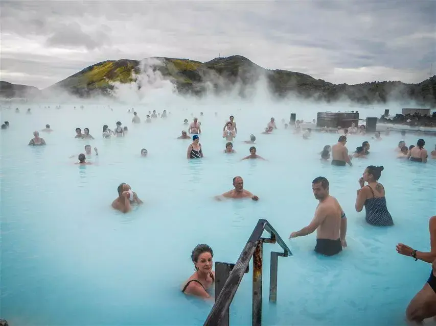 Las aguas termales, uno de los atractivos de Islandia