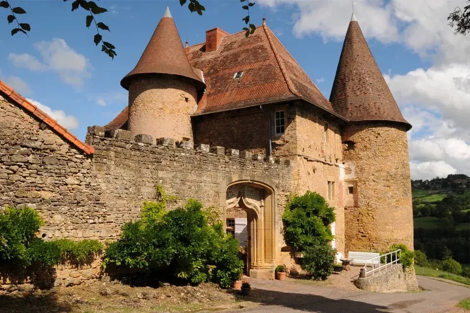 Opción 1: un château en Francia, con todas las comodidades para disfrutar de las vacaciones
