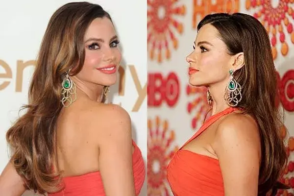 Ya en el 2011, en los Emmy Awards, la vimos con un estilo mucho más favorecedor: un color más claro y un peinado con mucho volumen y leves ondas