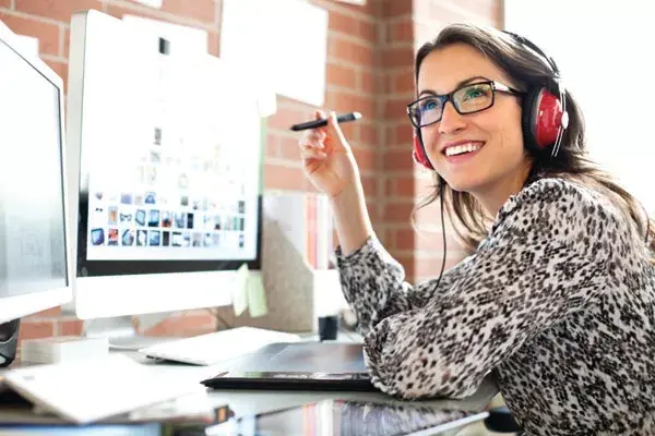 Para ellos el trabajo es colaborativo y no tienen problema en hacerlo de forma remota