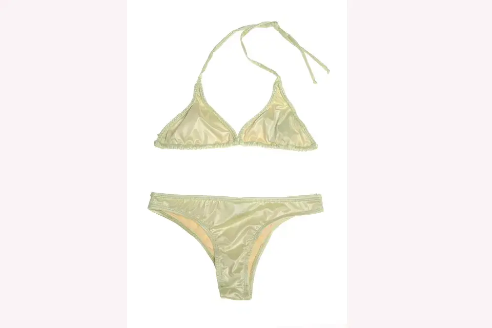 Bikini verde lima tipo lurex La flor de lavanda, $374