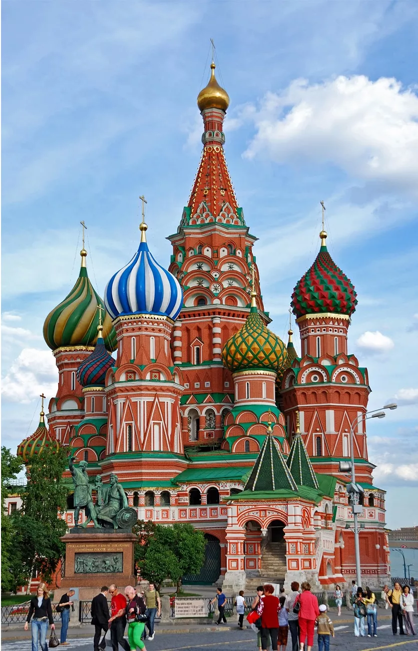 La Catedral de San Basilio es el templo ortodoxo ubicado en la Plaza Roja de Moscú