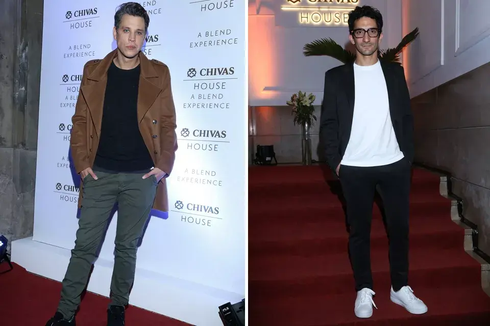 Muy onderos Ludovico Di Santo y Juan Minujín en el evento de Chivas