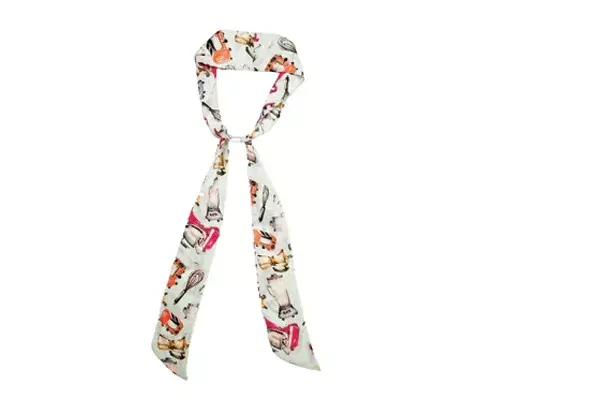 Vincha estampada (Las Pepas, $59).