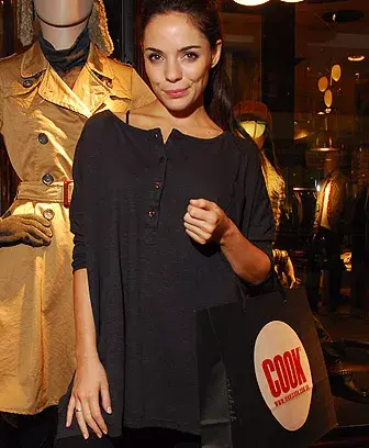 Bárbara Attias también pasó por Cook. 