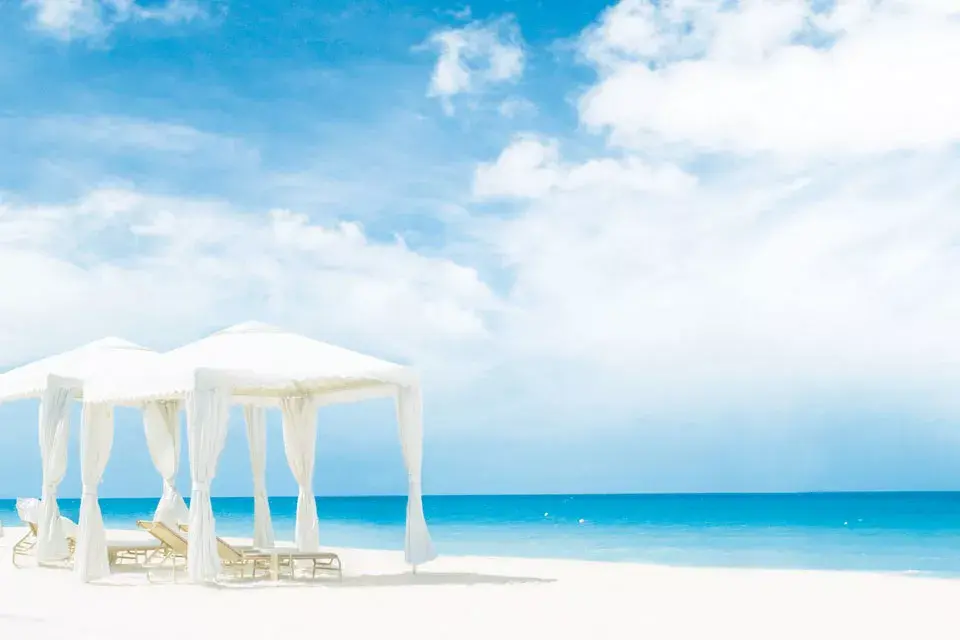 La playa del hotel Ritz Carlton