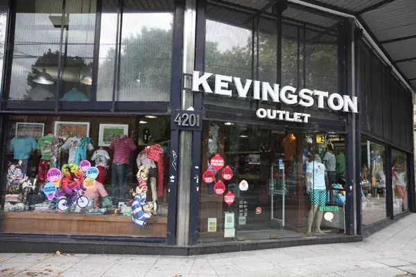 En esta zona podés conseguir prendas para vos y para tus hijos