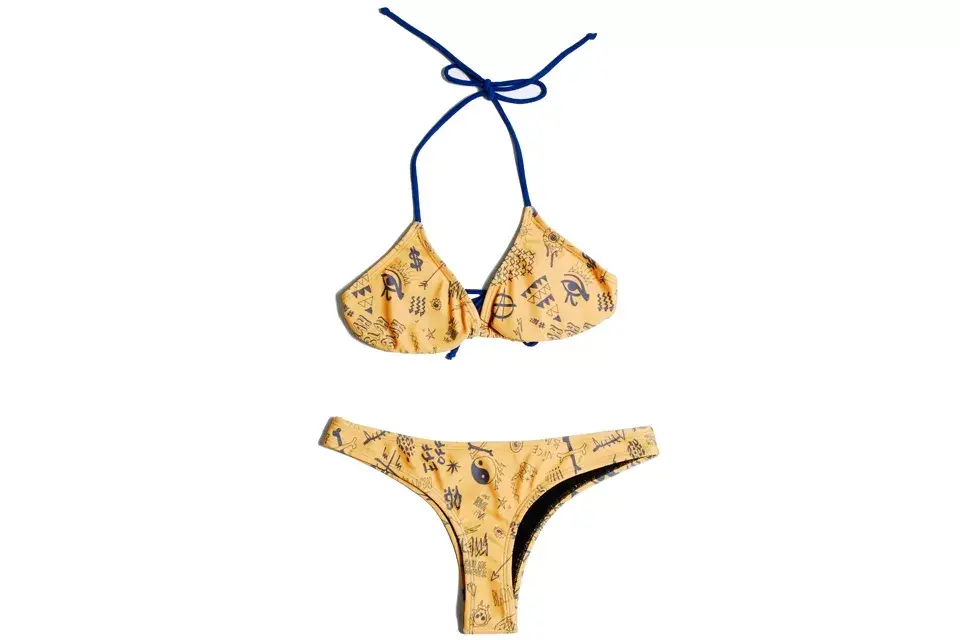 Con dibujos y emoticones (Volcom, $495)