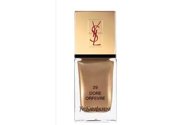 Esmalte Yves Saint Laurent La Laque Couture, $180