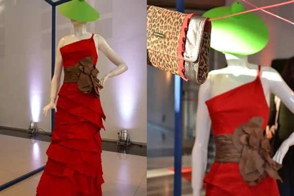 Este vestido, réplica de un diseño creado para Máxima, pero en colorado, es la vedette del espacio de Benito