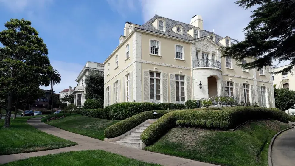 Una de las mansiones de Presidio Terrace