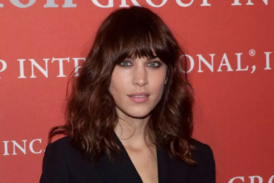 Alexa Chung canta la versión del clásico de Stevie Nicks, Blue Denim