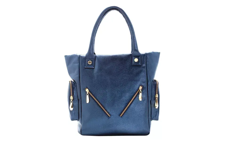 Cartera con cierres (Besha, $2985)