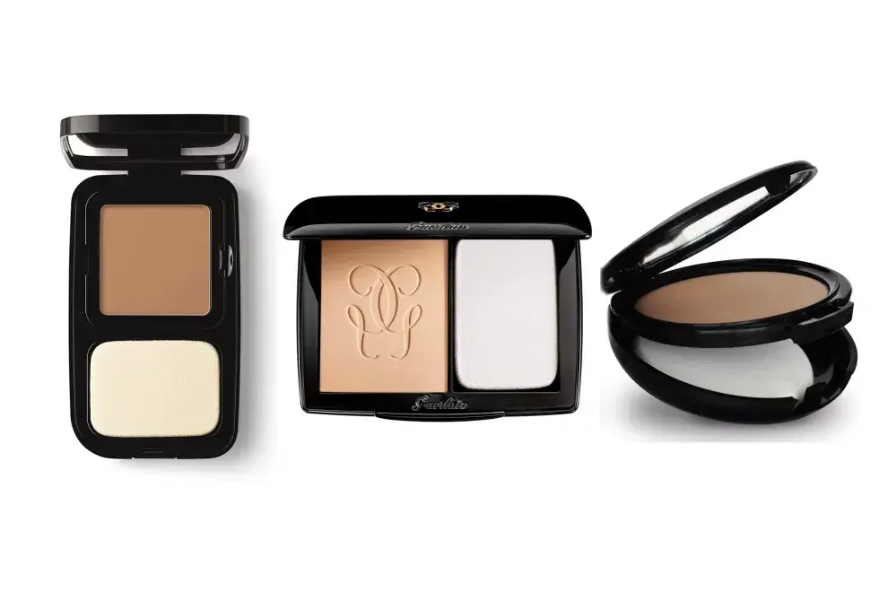 Base en polvo dúo Matific (Natura, $618); Lingerie de Peau Compacto (Guerlain, $1390); Mímika Cream Powder (Lidherma, $439)